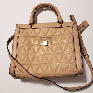 Michael Kors Biege Vivianne Patent Messenger Bag